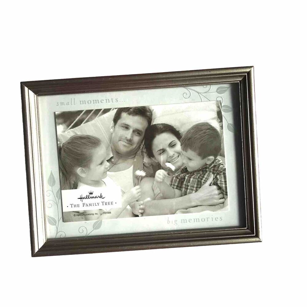 Hallmark The Family Tree Wood w/ Glass Frame Small Moments Big Memories 4x6